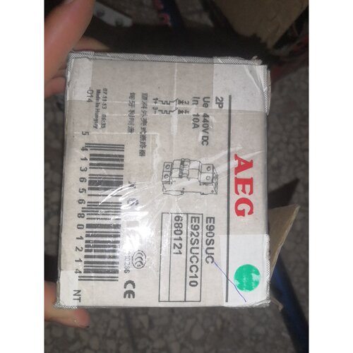 议价可维修全新aeg小型断路器e92succ10