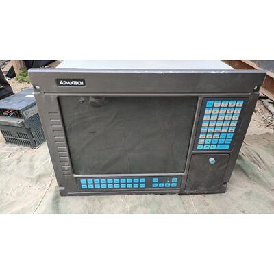 溢价-研华工控一体机aws-8248vtp-t 外观九成新，机