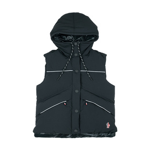 Moncler/盟可睐女连帽无袖简约单排扣羽绒马甲女士推广