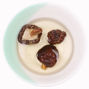 通江仿野生椴木花菇干货冬菇小香菇肉厚蘑菇菌农家土特产包邮250g