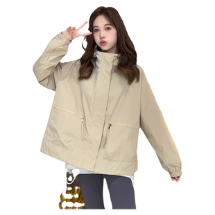 连帽冲锋衣女小个子加棉棒球服短外套秋冬夹克上衣女百搭工装风衣