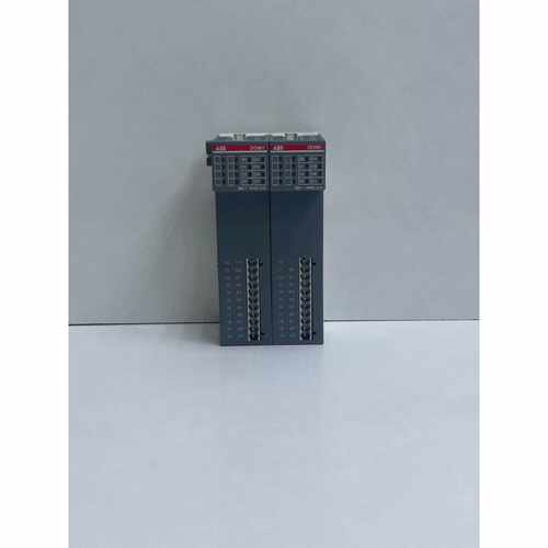 LOT 2 PCS ABB DO561  1TNE968902R2201 DIGITAL OUTPUT MODULE