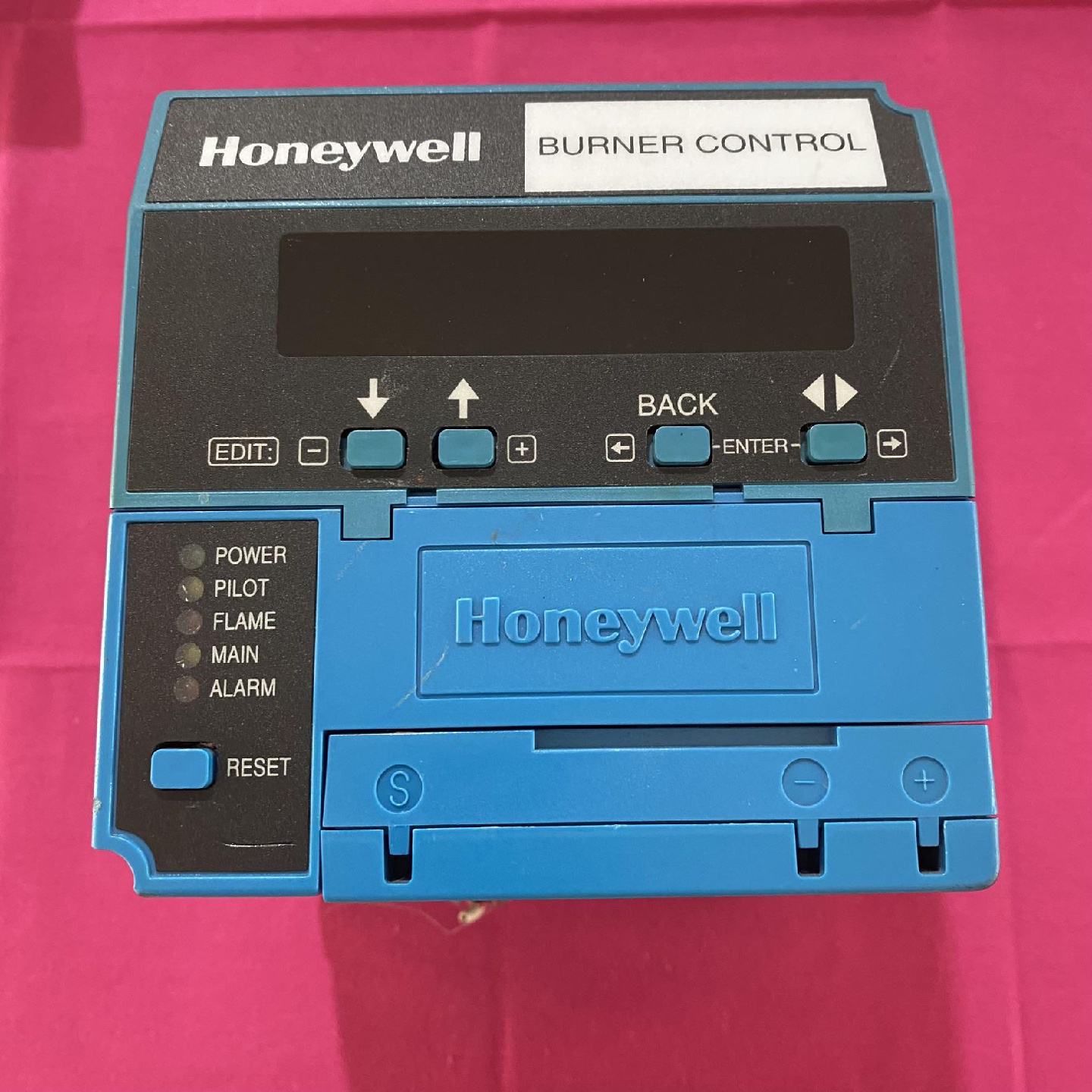 议价HONEYWELL霍尼韦尔RM7800L1012燃烧控制器火焰放大器火焰监测