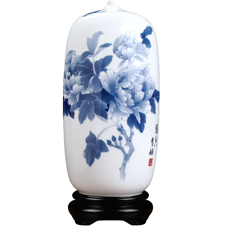 东方泥土手绘牡丹陶瓷花瓶摆件