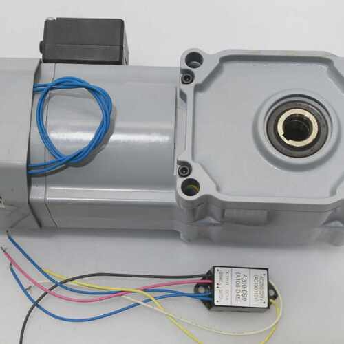 NISSEI GTR NNB F2SB-15-10-T90T 10:1 Induction Motor Hollow S