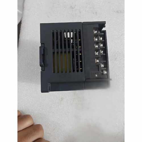 询价汇川PLC   h1u-0806mt-xp,成色不错，功能正