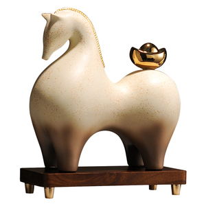 古法烧制陶瓷马踏财而来客厅点睛