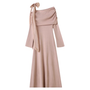 SNIDEL2025秋冬新品优雅斜肩蝴蝶结肩带长袖针织连衣裙SWNO254320