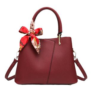 母亲节礼物妈妈包2026新款大气结婚包中年红色斜挎手提包包女士