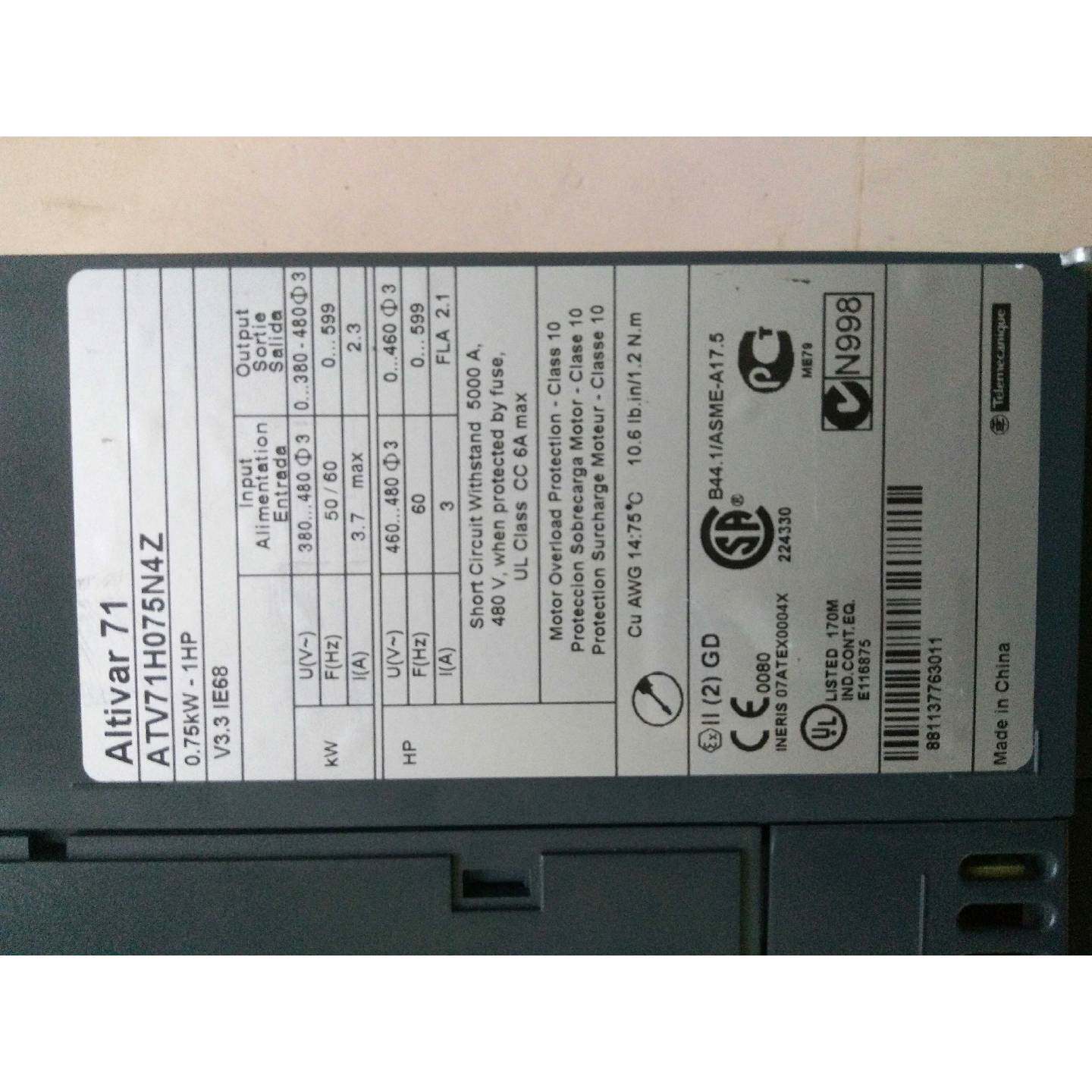 议价二手 ATV71H075N4Z 变频器 0.75KW原