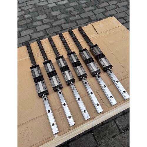在线议价EGH25CA直线导轨，品牌ABBA  BRC25UO，导轨
