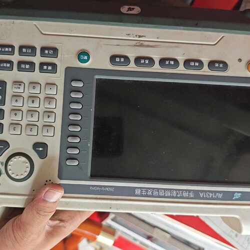 议价思仪 1431A手持式射频信号发生器，频率范围250kHz-维修