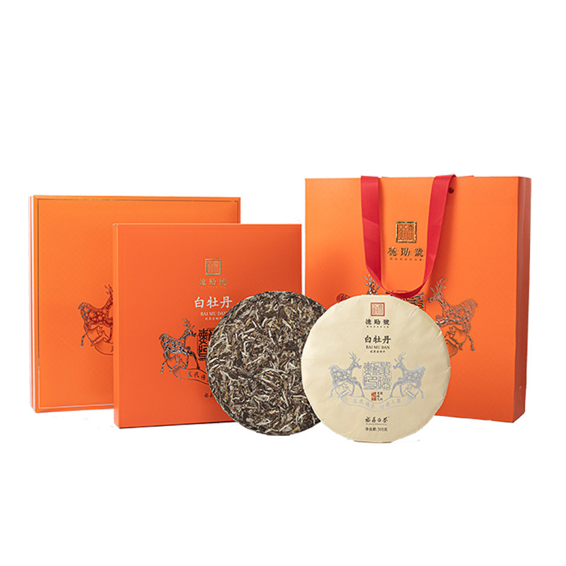 董德德勋號福鼎白茶2018年特级白牡丹紧压茶饼散茶礼盒精装300g
