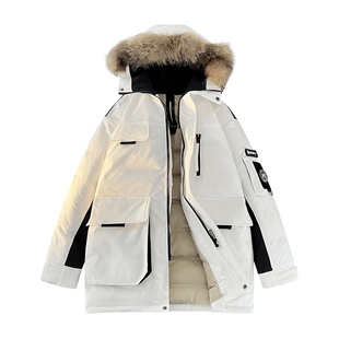 雪中飞2026春新款男女情侣短款连帽貉子毛领羽绒服工装中性宽松