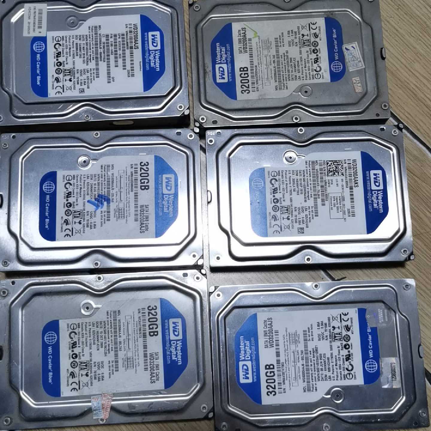 串口 台机用 3.5 SATA 320g台机 硬盘