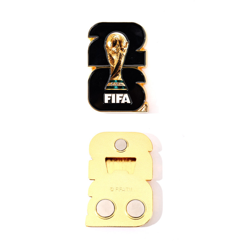 FIFA2026美加墨世界杯周边LOGO款磁吸开瓶器摆件冰箱贴起启瓶器