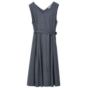 Lavinia法式v领背心裙女春季新款气质通勤收腰连衣裙R45L106