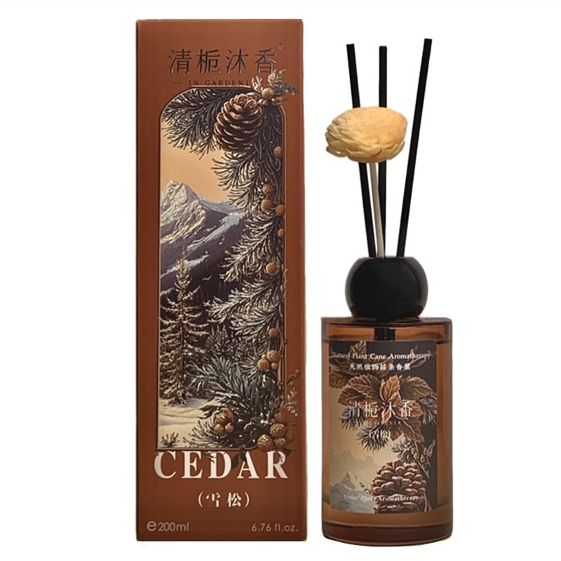 清栀沐香雪松香薰高级木质香调
