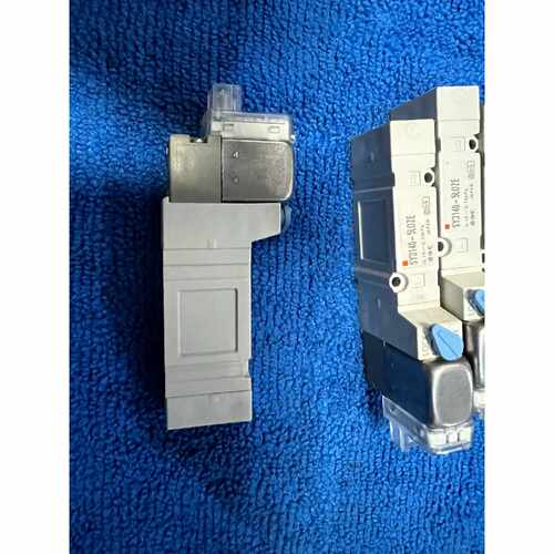 （请询价）SMC电磁阀SY3140-5LOZE，全新无包装，单价