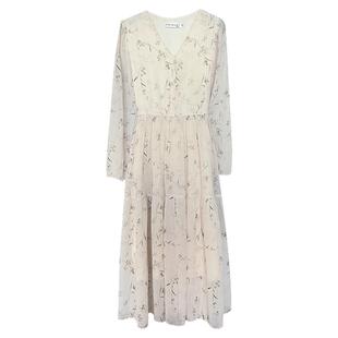 浅色长袖碎花连衣裙2025新款今年流行爆款t春夏薄款长裙大码胖mm