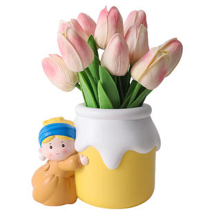 可爱戴珍珠耳环少女花瓶摆件客厅插花办公桌面高级感装饰生日礼物