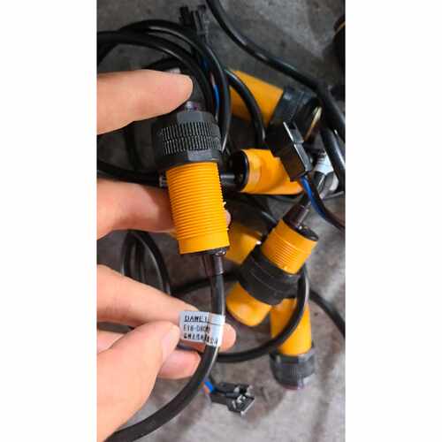 议价E18D80NK2光电传感器模块维修