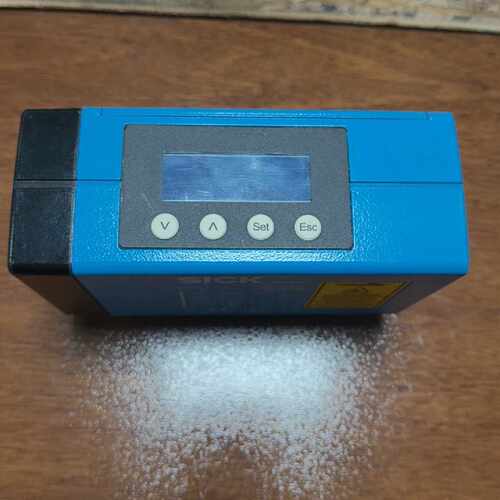 议价西克测距传感器DME5000-111,项目机适用