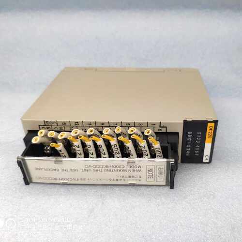 议价OMRON/欧姆龙PLC输出模块 C200H-OC225 日本正品原装现货实拍