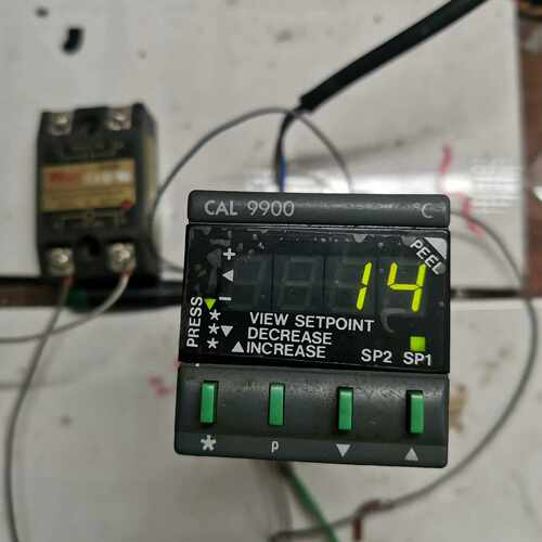 溢价-CAL 9900温控器