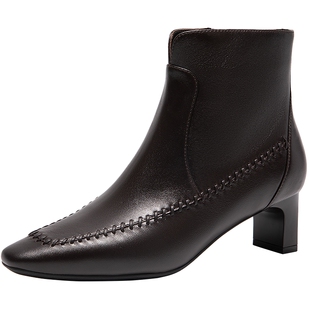 natursun英伦风时装靴2025冬季新款粗跟尖头显瘦短靴复古气春季