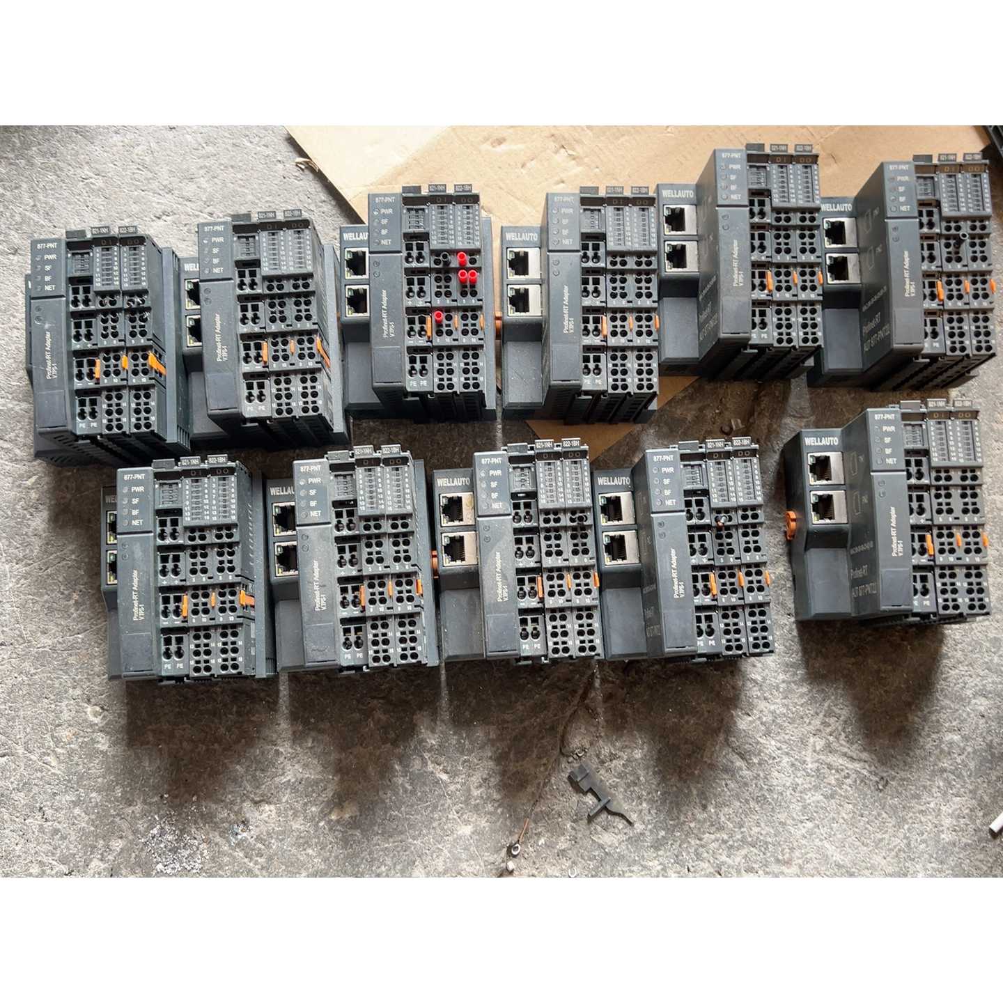 议价-华茂877-PNT22头有11个,821-1NH有11片,8