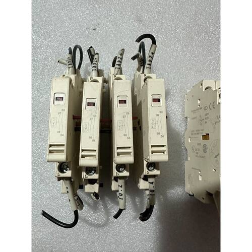 〔议价-可维修〕施耐德热继电器,型号GVAD1010 工业设备备件