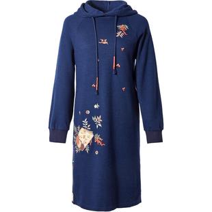 渔女装秋冬装女款2023年新款连帽绣花宽松羊毛呢连衣裙子FGFD0012