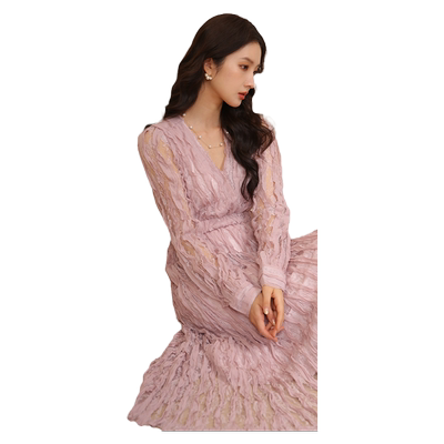 温柔风肌理感褶皱粉色连衣裙显瘦