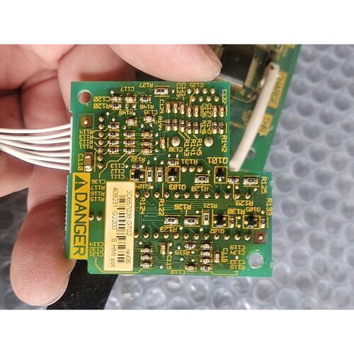 议价施耐德变频器板子一套ATV31HD11N4A11KW维修