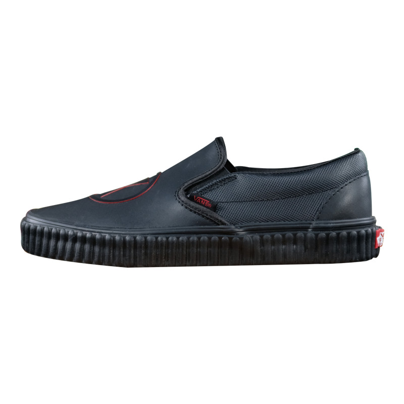 vans老万黑色漫威休闲运动板鞋