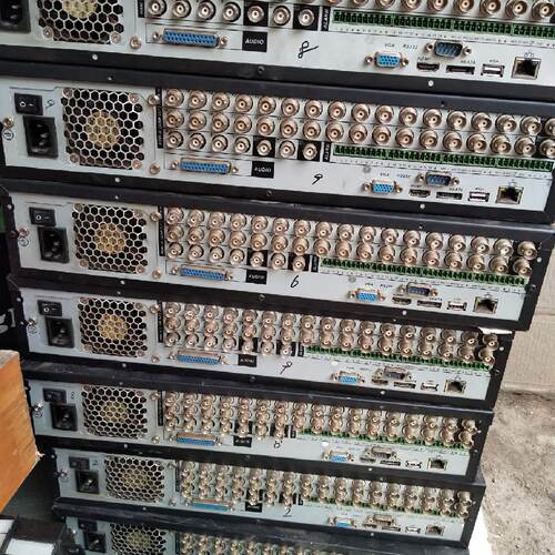 议价大华16路模拟8盘位硬盘录像器。带环通DVR1604HG大华