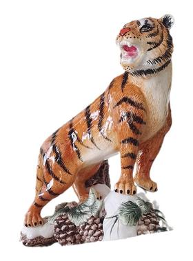 陶瓷老虎松果摆件家居威风玄关