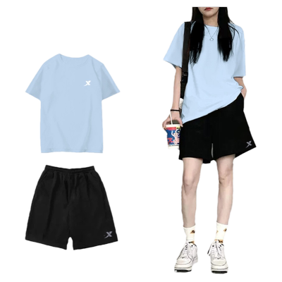 特步速干透气运动套装女