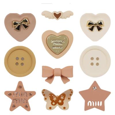 Mkop洞洞鞋配饰咖色爱心蝴蝶鞋花