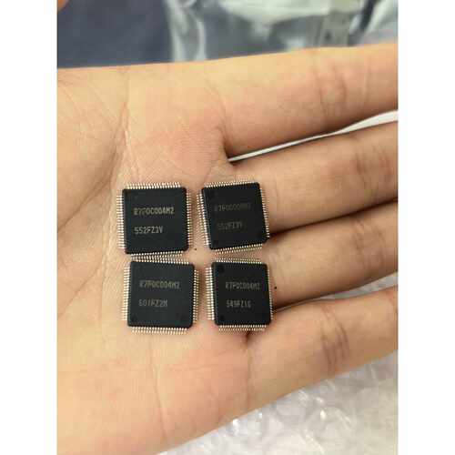 询价F0C004M2芯片QFP封装型号清晰引脚完整全议价