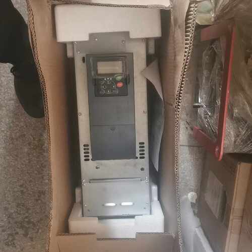 议价全新科尼起重机变频器D2V018NF1N06 NXP3PRO