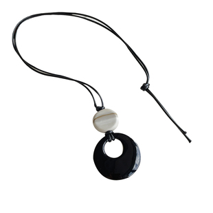 长款黑琉璃圆环吊坠项链女复古秋冬高级感挂件配饰轻奢毛衣链挂饰