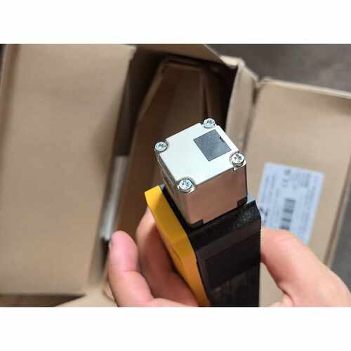 (议价)6L000011安全门锁开关D73760全