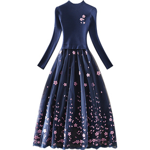 清仓秋等新款高端气质女装修身中长款刺绣网纱拼接内搭针织连衣裙