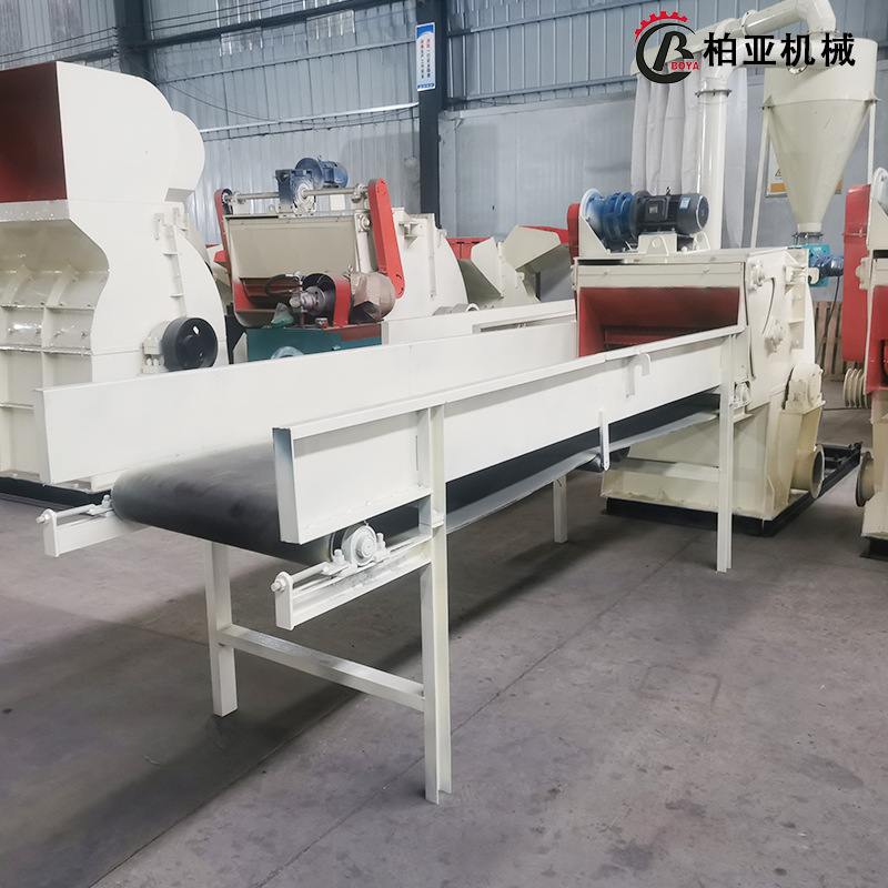 新型强制进料锯末粉碎机自动进料柠条粉碎机多功能输送进料粉碎机