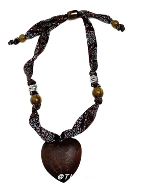 新中式复古木质雕花爱心吊坠配饰