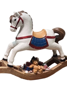 复古风白色摇摇马摆件 家居桌面可爱摆件 怀旧风儿童房装饰礼品