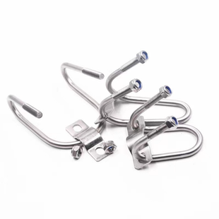 不锈钢双U卡十字夹箍养殖大棚配件双U型螺丝钢管固定管卡产床抱箍