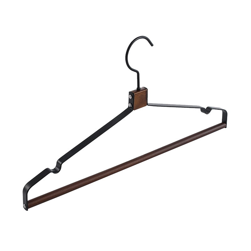 轻奢实木铁艺衣架金属衣撑衣柜家用服装店无痕防滑西服挂裤晾衣架
